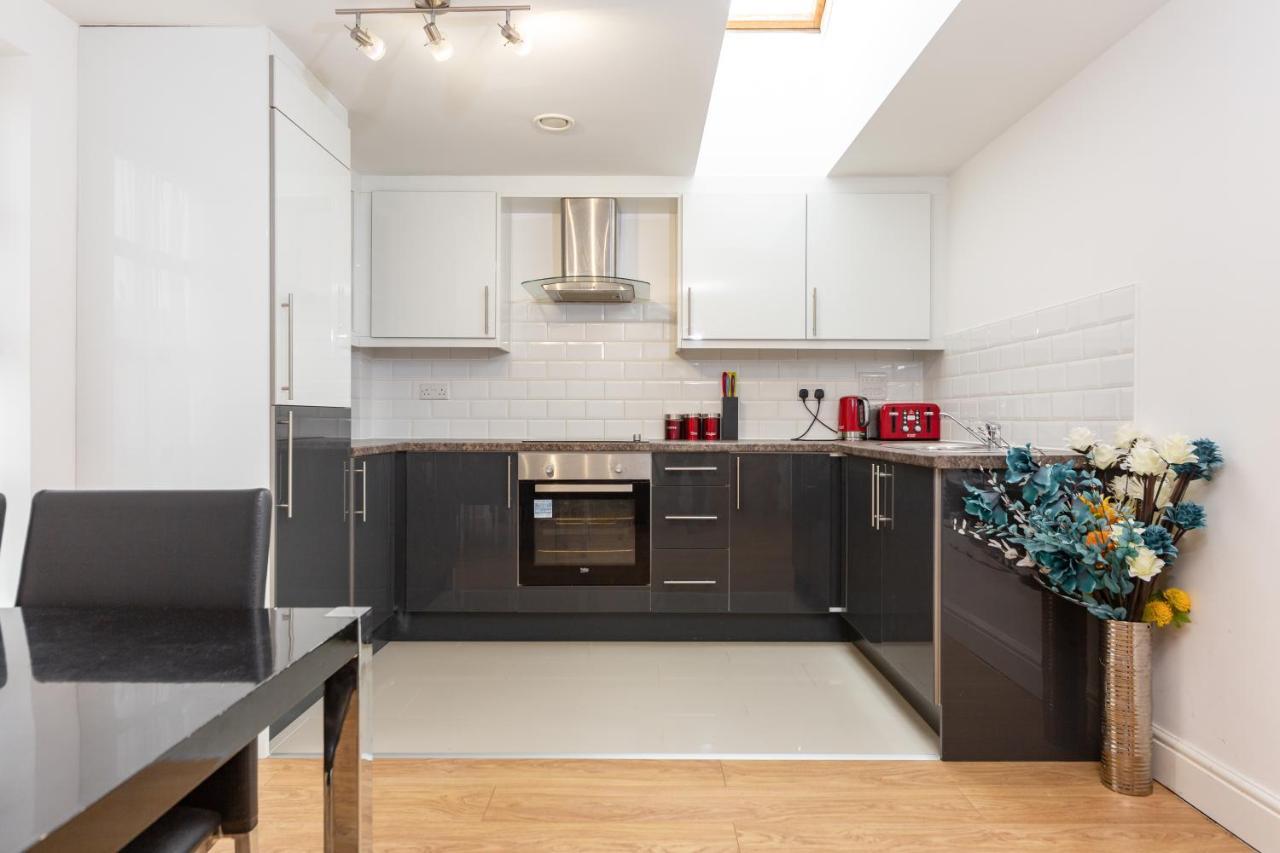 Book Today At Metro Serviced Apartments Bedford - Metro House ,Free Wifi ภายนอก รูปภาพ