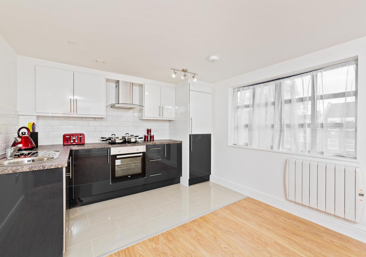Book Today At Metro Serviced Apartments Bedford - Metro House ,Free Wifi ภายนอก รูปภาพ