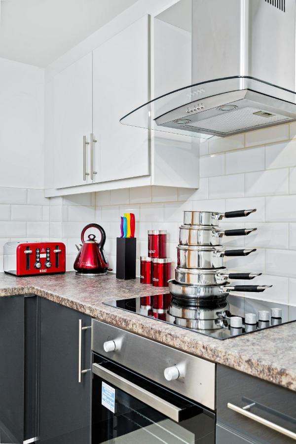 Book Today At Metro Serviced Apartments Bedford - Metro House ,Free Wifi ภายนอก รูปภาพ