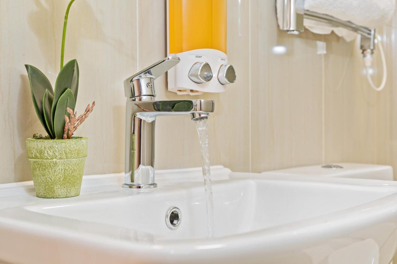 Book Today At Metro Serviced Apartments Bedford - Metro House ,Free Wifi ภายนอก รูปภาพ